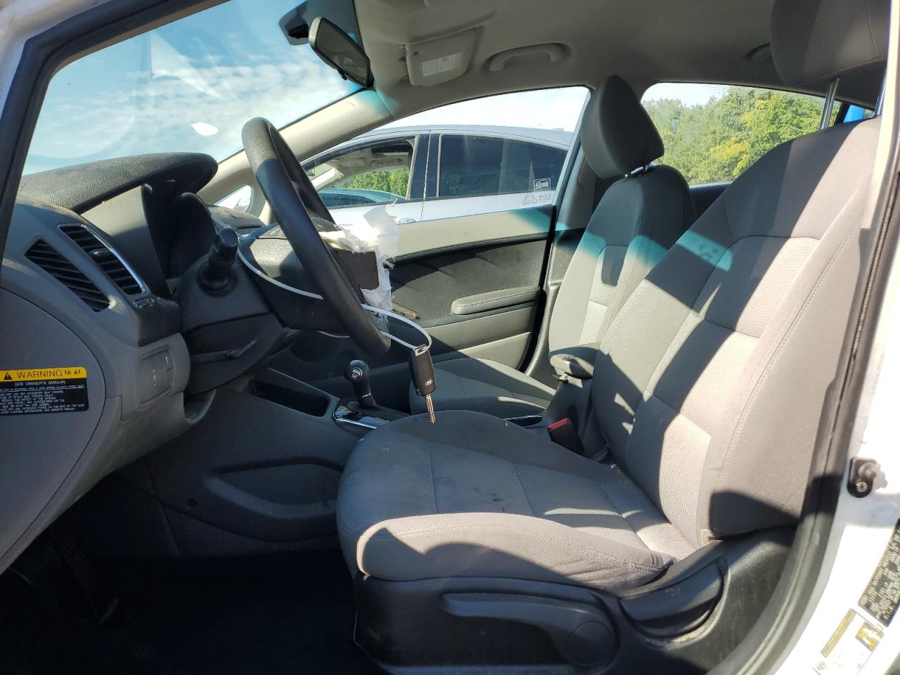 2017 Kia Forte Lx VIN: 3KPFK4A70HE083214 Lot: 71022055