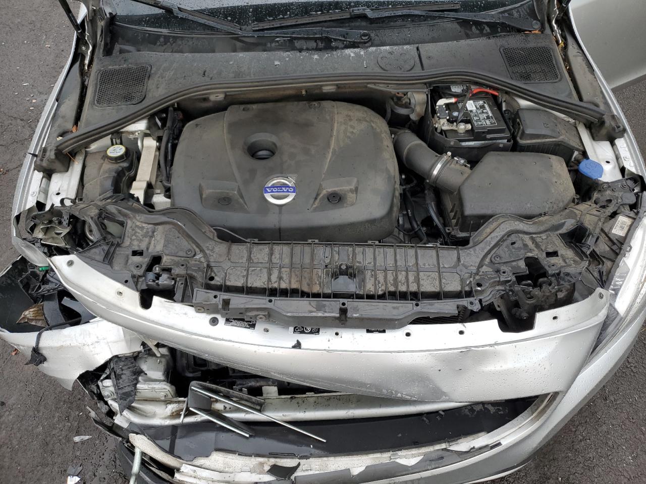 2015 Volvo V60 Premier VIN: YV140MEB2F1201284 Lot: 71125205