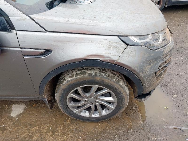 2017 LAND ROVER DISCOVERY SPORT 2.0 TD4 180 SE TECH 5DR