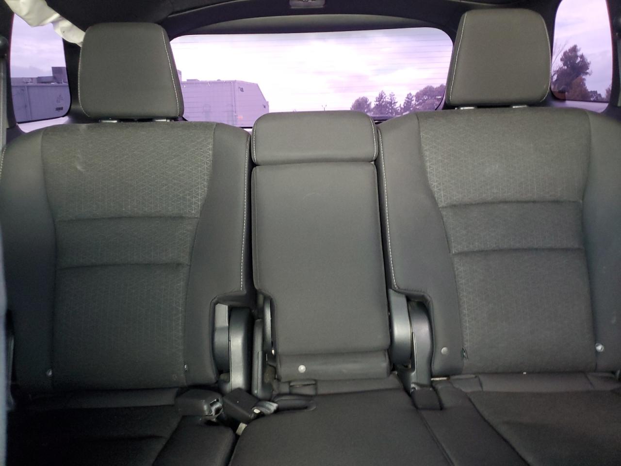 2021 Honda Passport Sport VIN: 5FNYF7H23MB014384 Lot: 72094455