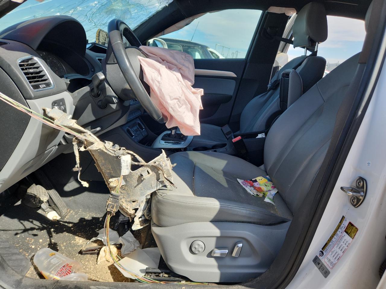 2018 Audi Q3 Premium Plus VIN: WA1HCCFS4JR012891 Lot: 81683085