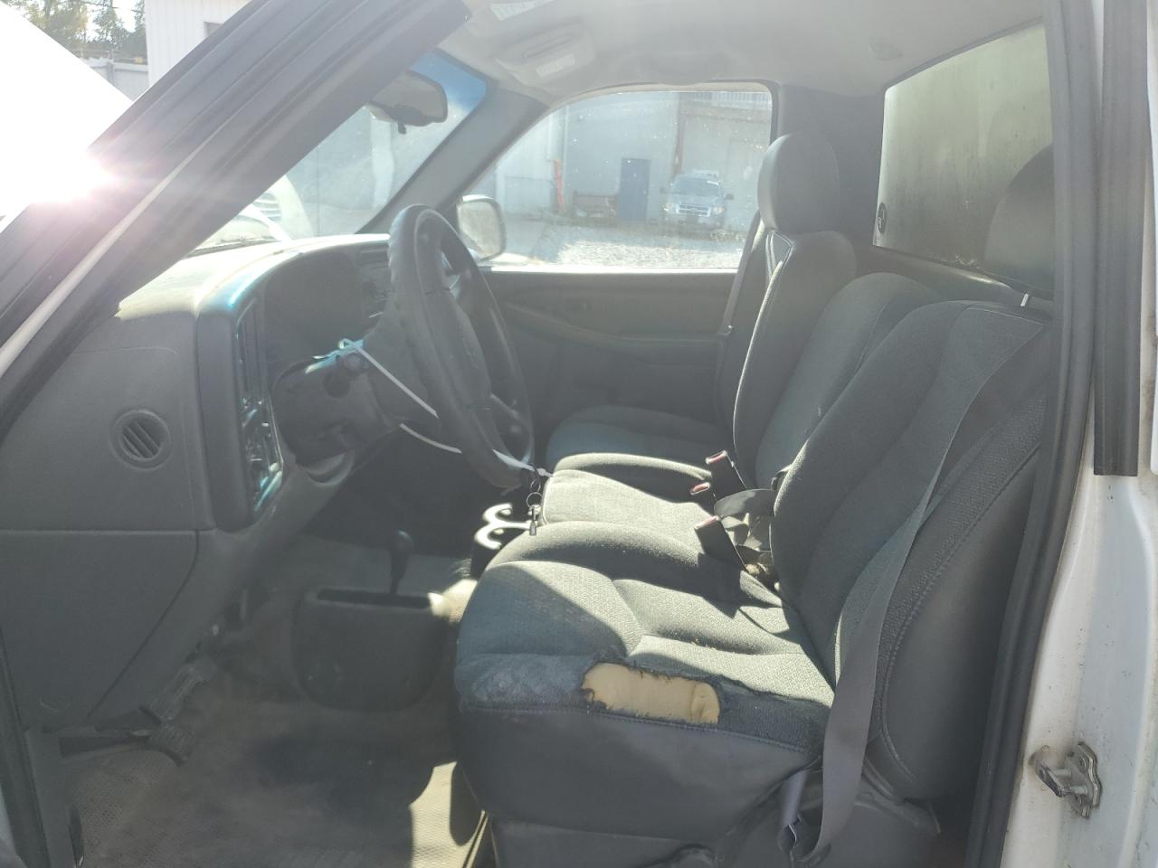 2007 Chevrolet Silverado K1500 Classic VIN: 1GCEK14V77E184829 Lot: 81019635