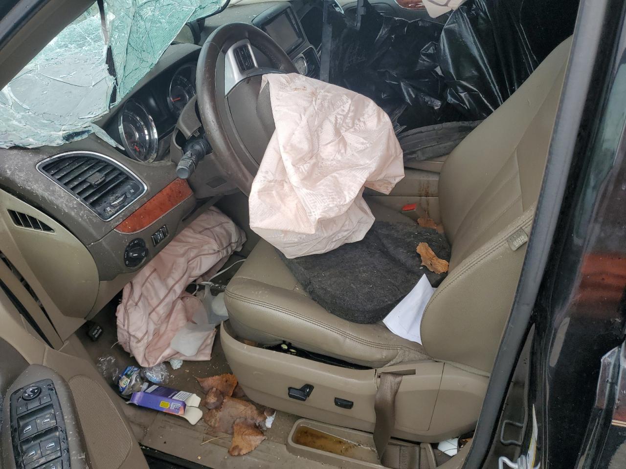 2014 Chrysler Town & Country Touring VIN: 2C4RC1BG1ER170900 Lot: 83888495