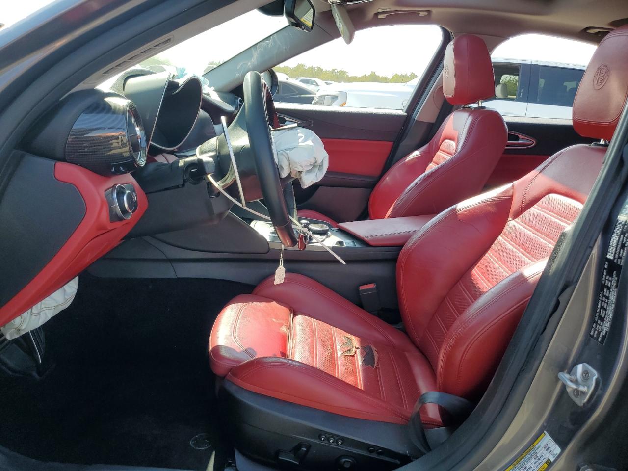 2018 Alfa Romeo Giulia Ti Q4 VIN: ZARFAEEN9J7596880 Lot: 81335415