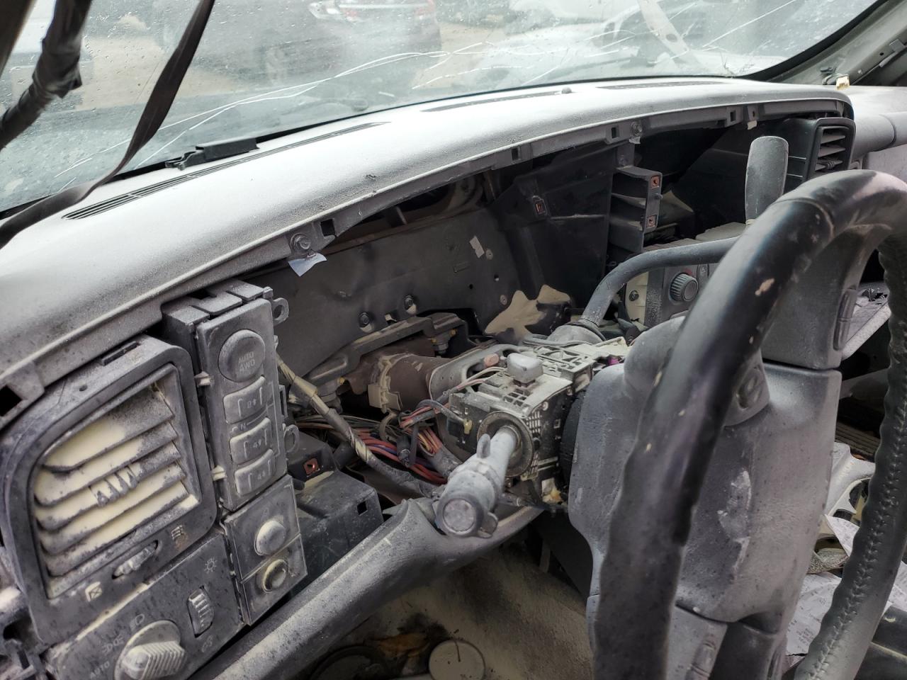 2007 GMC Sierra K1500 Classic Hd VIN: 1GTGK13UX7F112499 Lot: 84623745