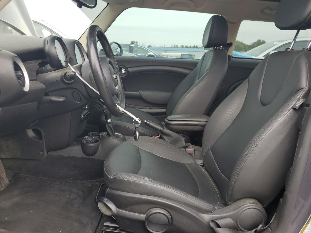 2013 Mini Cooper VIN: WMWSU3C55DT681229 Lot: 81660785