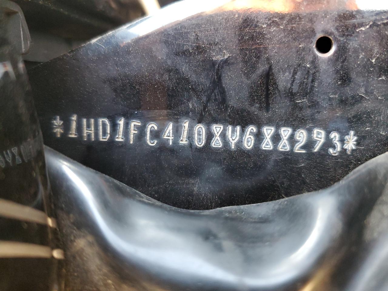 2008 Harley-Davidson Flhtcui VIN: 1HD1FC4108Y688293 Lot: 71783125