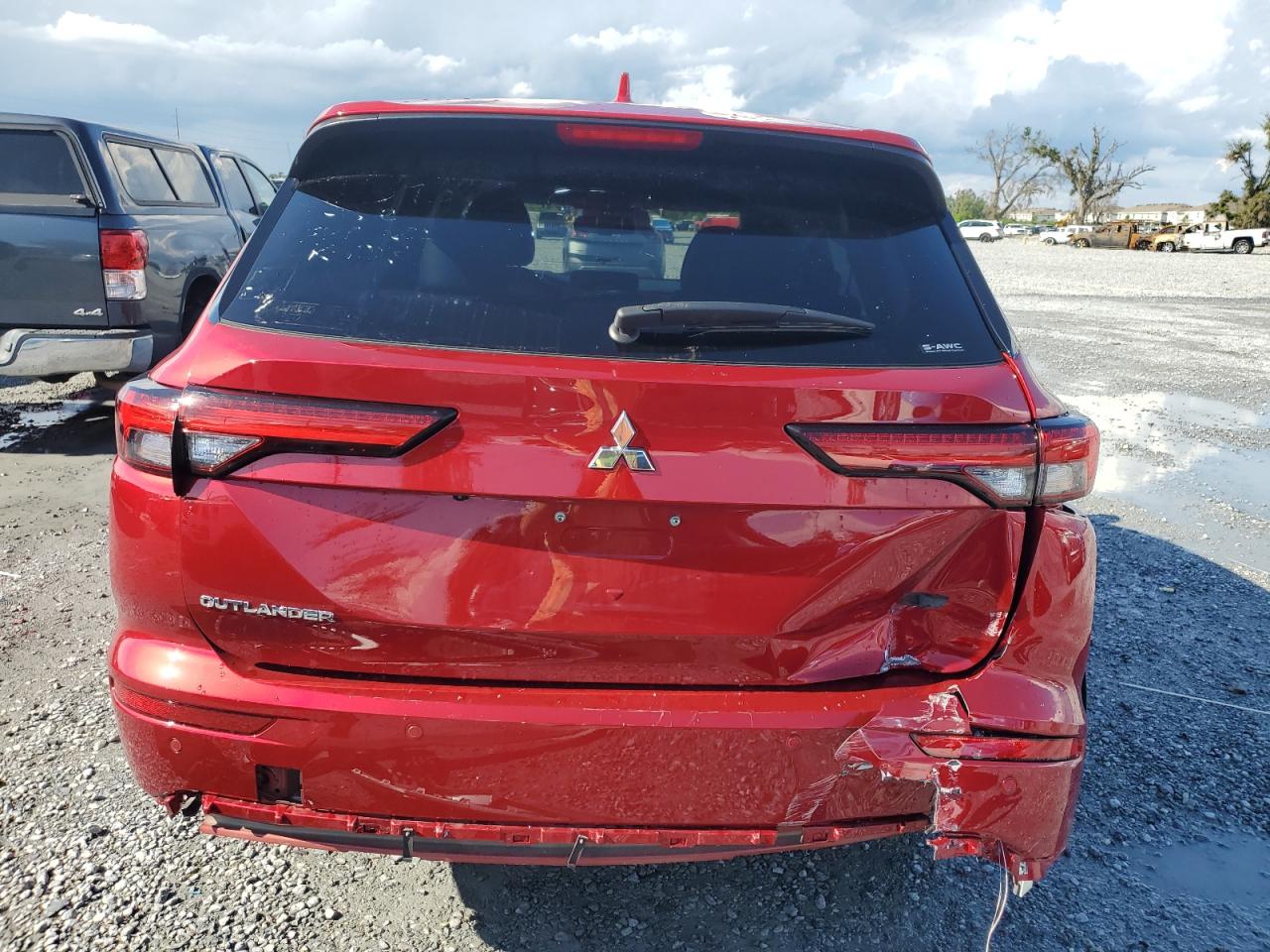 2022 Mitsubishi Outlander Se VIN: JA4J4UA84NZ005719 Lot: 81015355