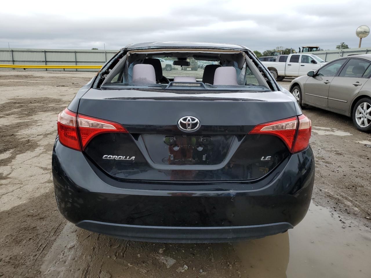 2017 Toyota Corolla L VIN: 2T1BURHE3HC807972 Lot: 84024555