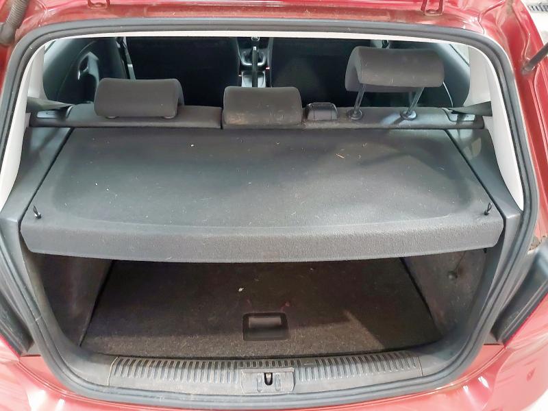 2015 VOLKSWAGEN POLO SE