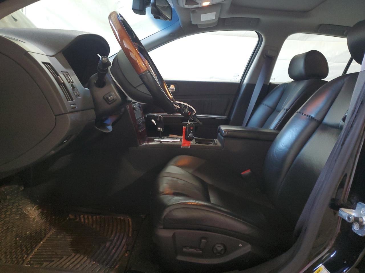 2006 Cadillac Sts VIN: 1G6DC67A560163233 Lot: 70908975