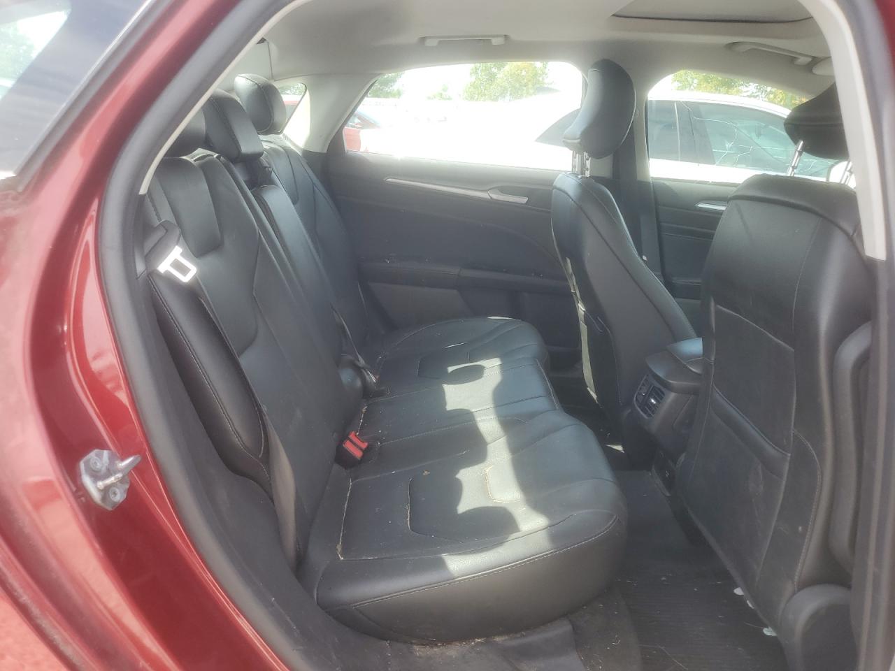 2016 Ford Fusion Titanium VIN: 3FA6P0D9XGR255818 Lot: 70651535