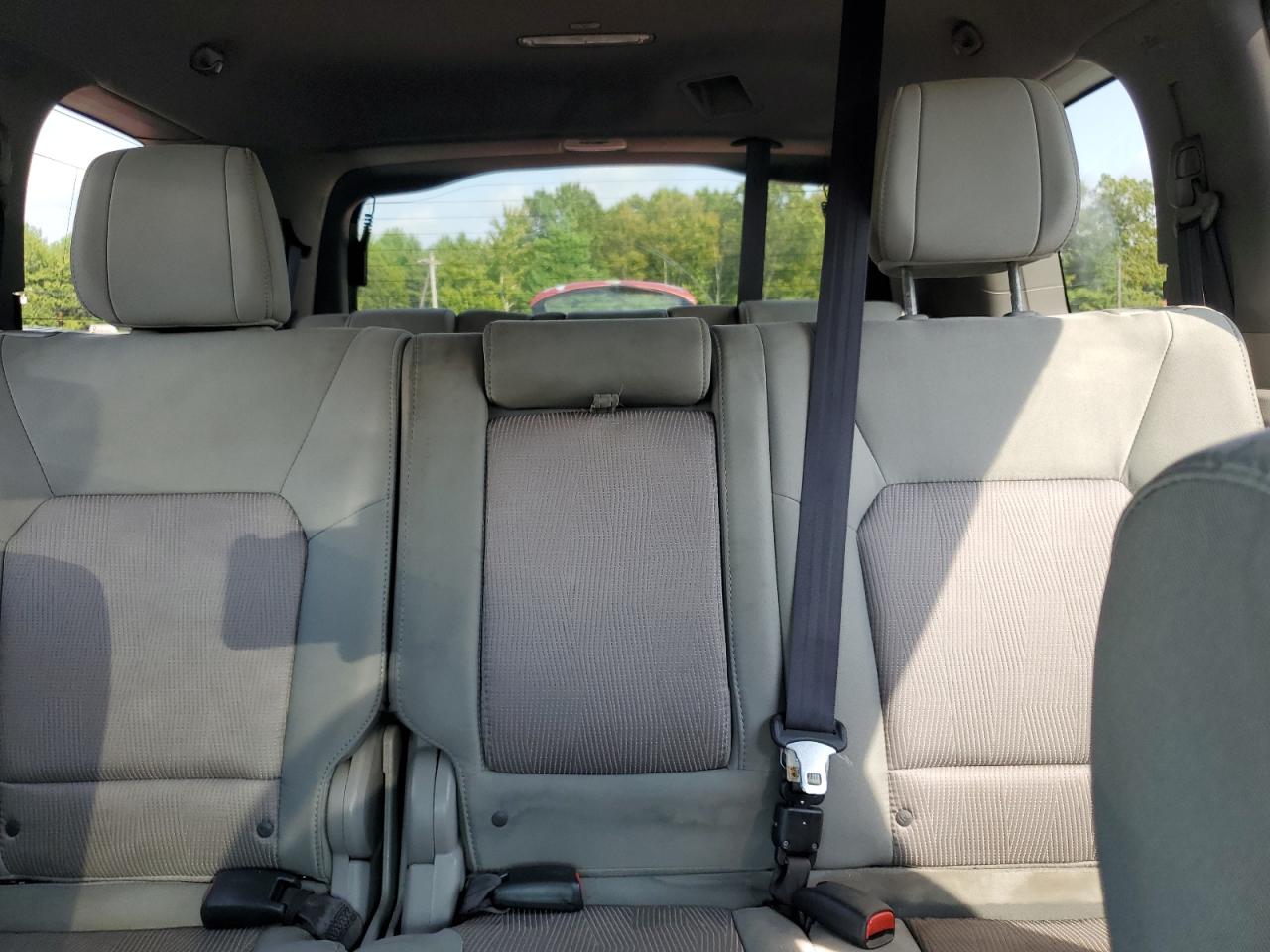 2014 Honda Pilot Ex VIN: 5FNYF4H4XEB033581 Lot: 81267675