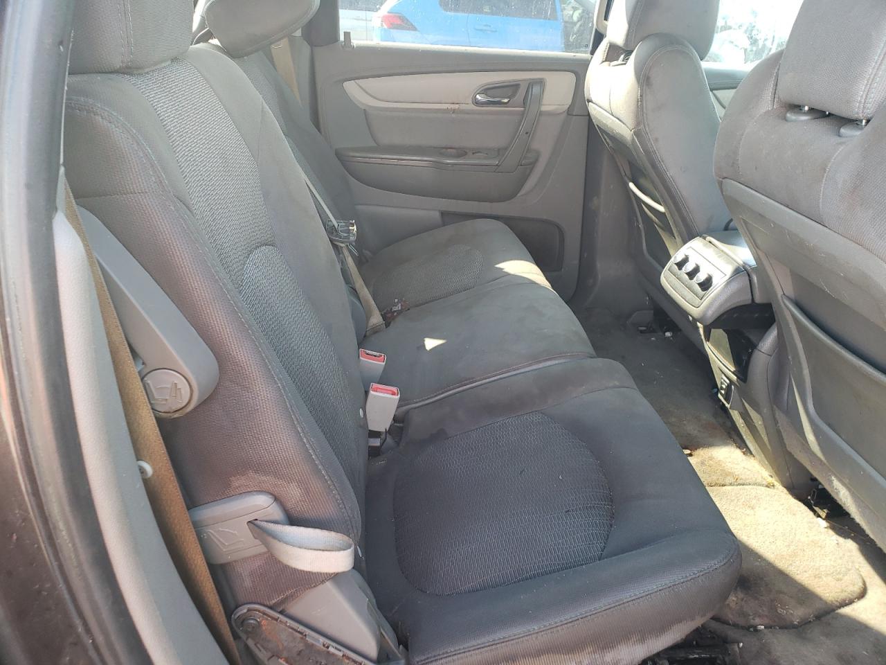 2016 Chevrolet Traverse Ls VIN: 1GNKRFEDXGJ288151 Lot: 70477975