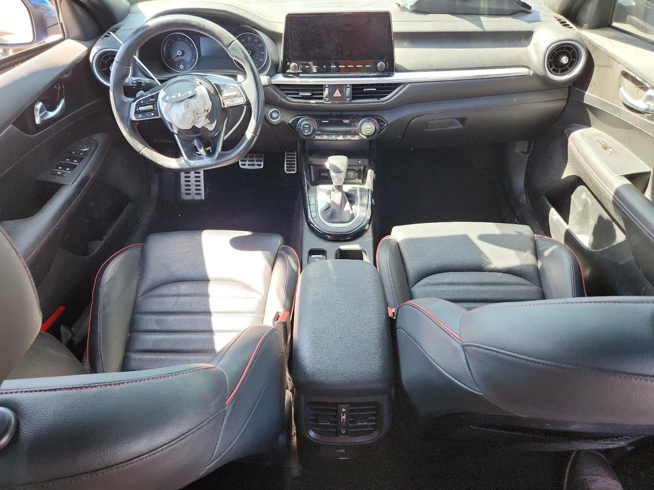 2024 Kia Forte Gt VIN: 3KPF44AC8RE737921 Lot: 81746745