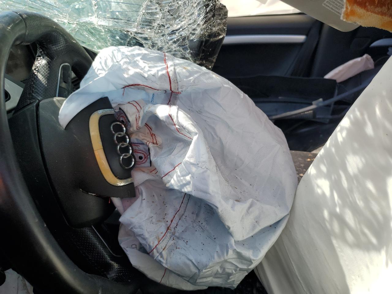 2011 Audi A5 Premium Plus VIN: WAURFAFR8BA063374 Lot: 81647065