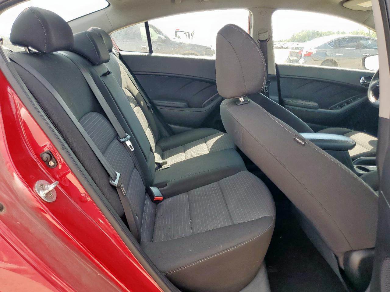 2016 Kia Forte Lx VIN: KNAFX4A64G5527825 Lot: 84751055