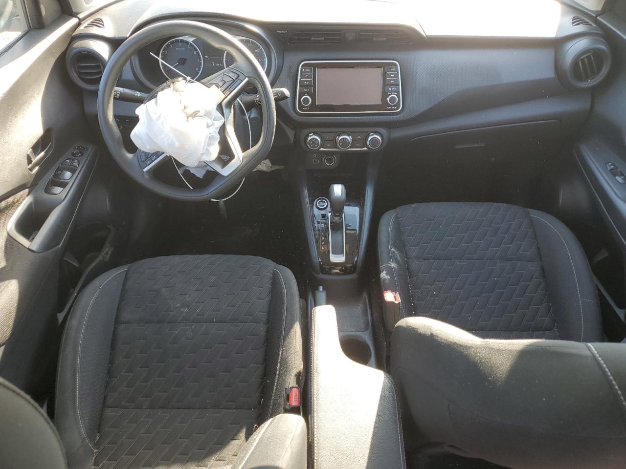 2021 Nissan Kicks S VIN: 3N1CP5BV8ML483635 Lot: 81738575