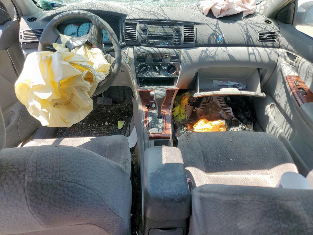 2003 Toyota Corolla Ce VIN: 2T1BR32E43C063640 Lot: 80160645