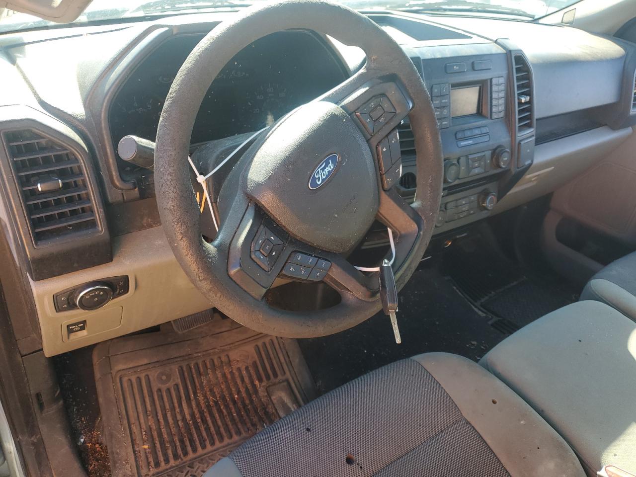 2016 Ford F150 VIN: 1FTMF1C8XGKE90811 Lot: 81867245