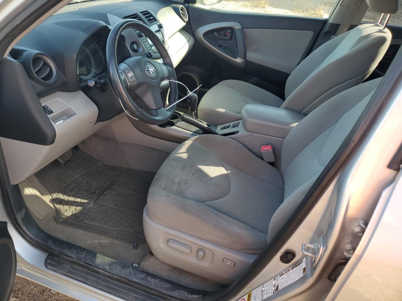 2007 Toyota Rav4 Limited VIN: JTMBK31V675026257 Lot: 84727095