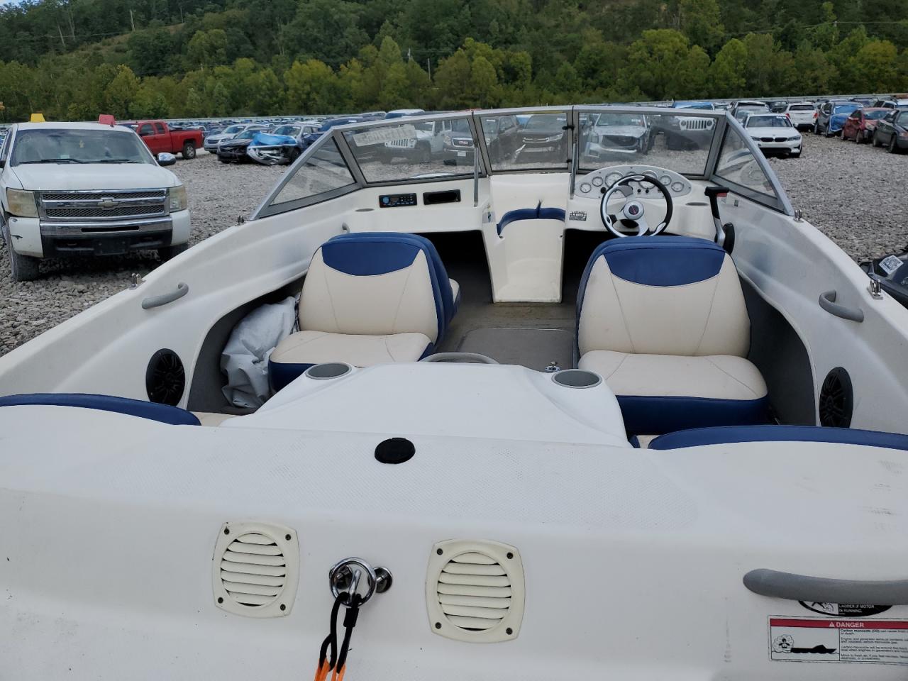 2008 Bayliner Bowrider - Boats Boat VIN: BBBM14CUH708 Lot: 71157055