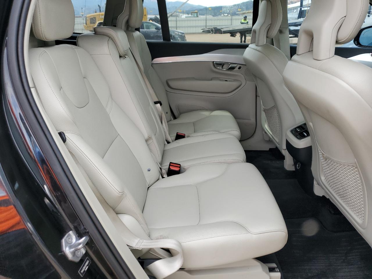 2017 Volvo Xc90 T6 VIN: YV4A22PK2H1106843 Lot: 80707365