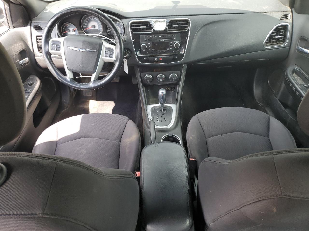 2013 Chrysler 200 Touring VIN: 1C3CCBBG3DN532270 Lot: 70356715