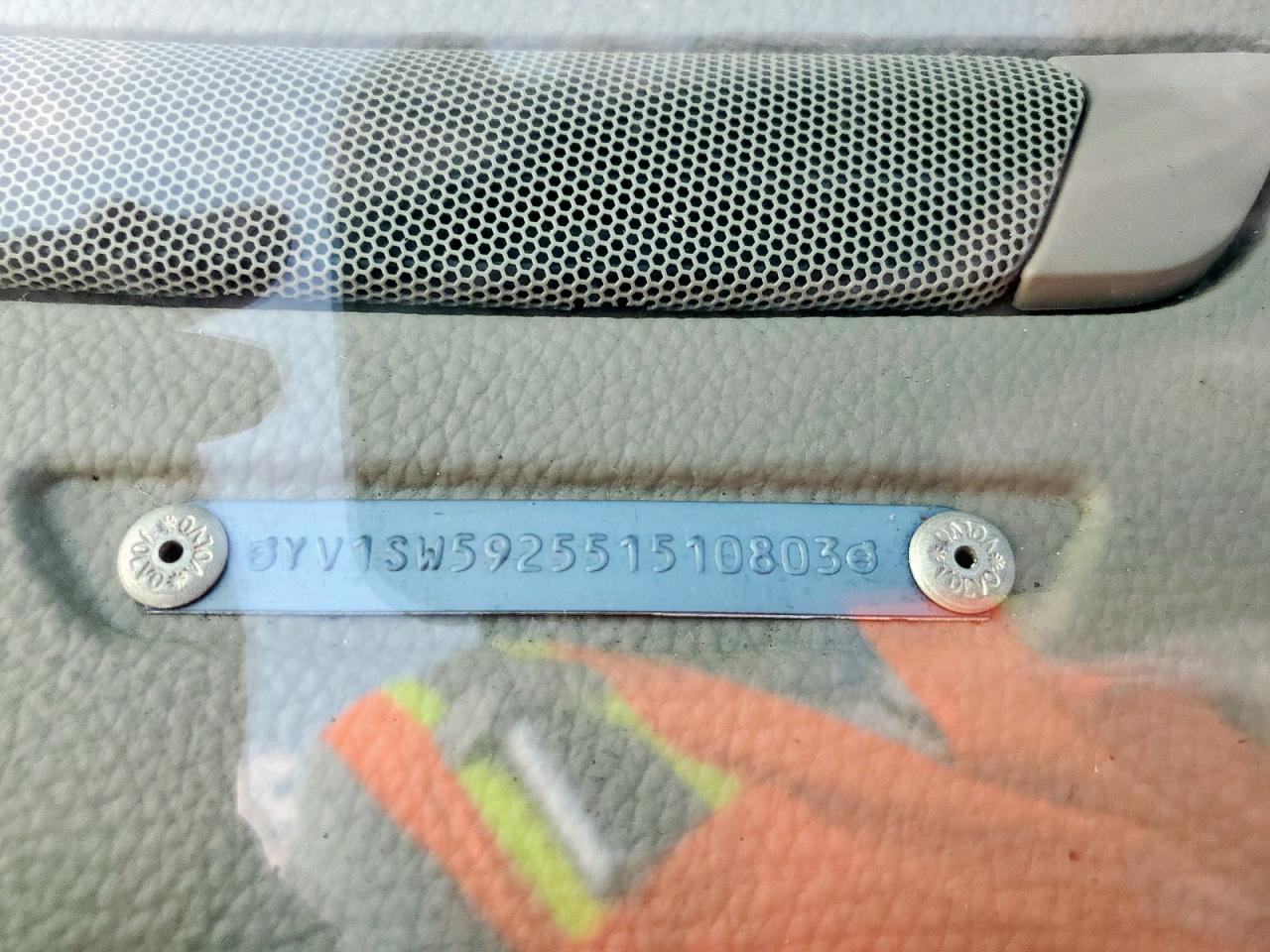 2005 Volvo V70 Fwd VIN: YV1SW592551510803 Lot: 81410405