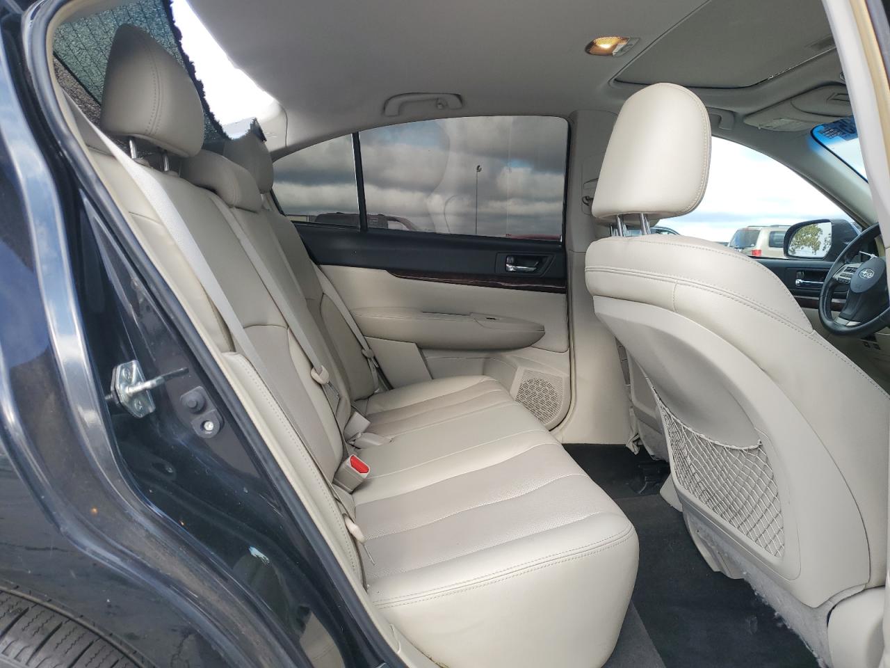 2014 Subaru Legacy 2.5I Limited VIN: 4S3BMBL62E3033273 Lot: 80012585