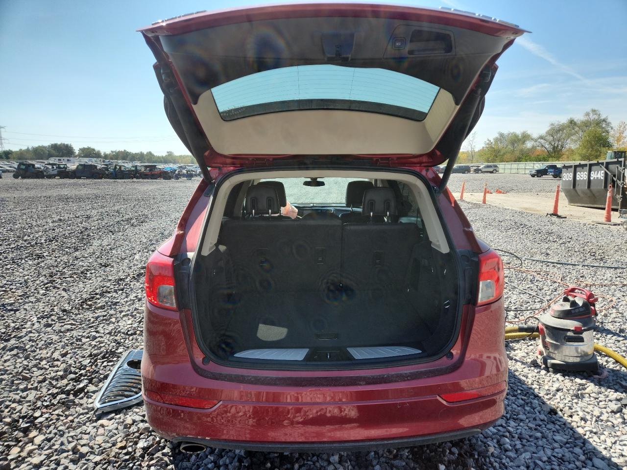 2017 Buick Envision Essence VIN: LRBFXDSA4HD077864 Lot: 80673475