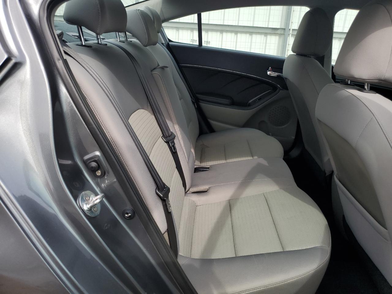 2016 Kia Forte Lx VIN: KNAFX4A62G5602490 Lot: 81422415