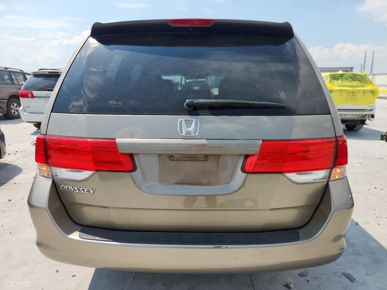 2010 Honda Odyssey Lx VIN: 5FNRL3H22AB001532 Lot: 71526925