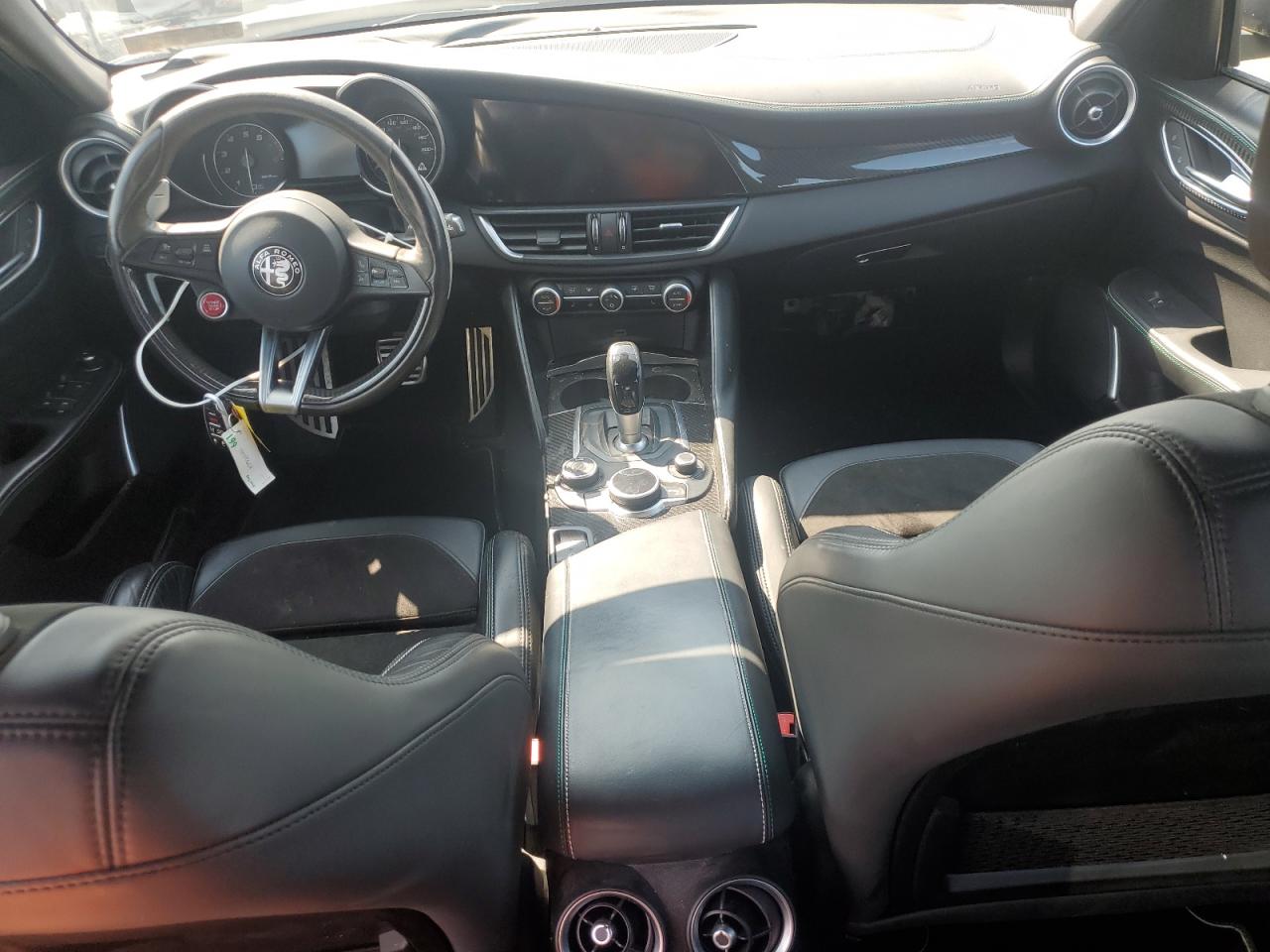 2017 Alfa Romeo Giulia Quadrifoglio VIN: ZARFAEAV5H7522081 Lot: 70898045