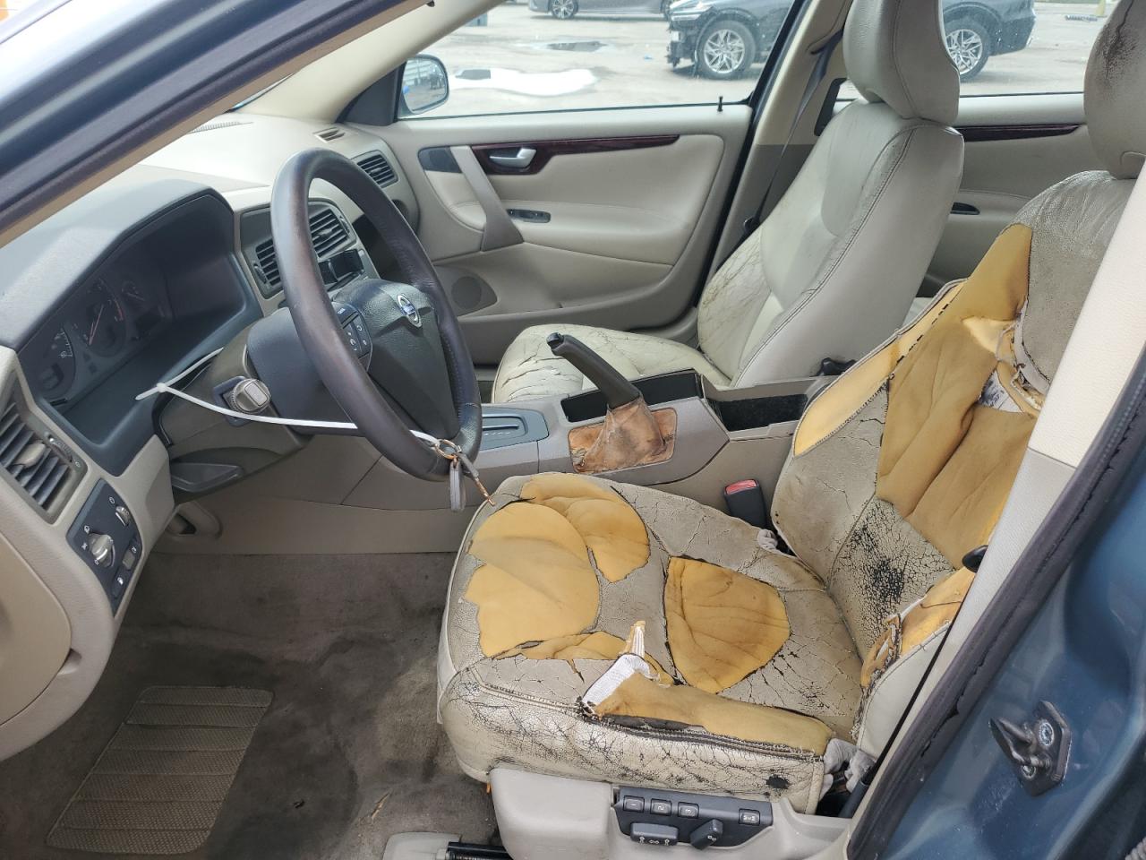 2003 Volvo S60 VIN: YV1RS61T532265982 Lot: 69849475