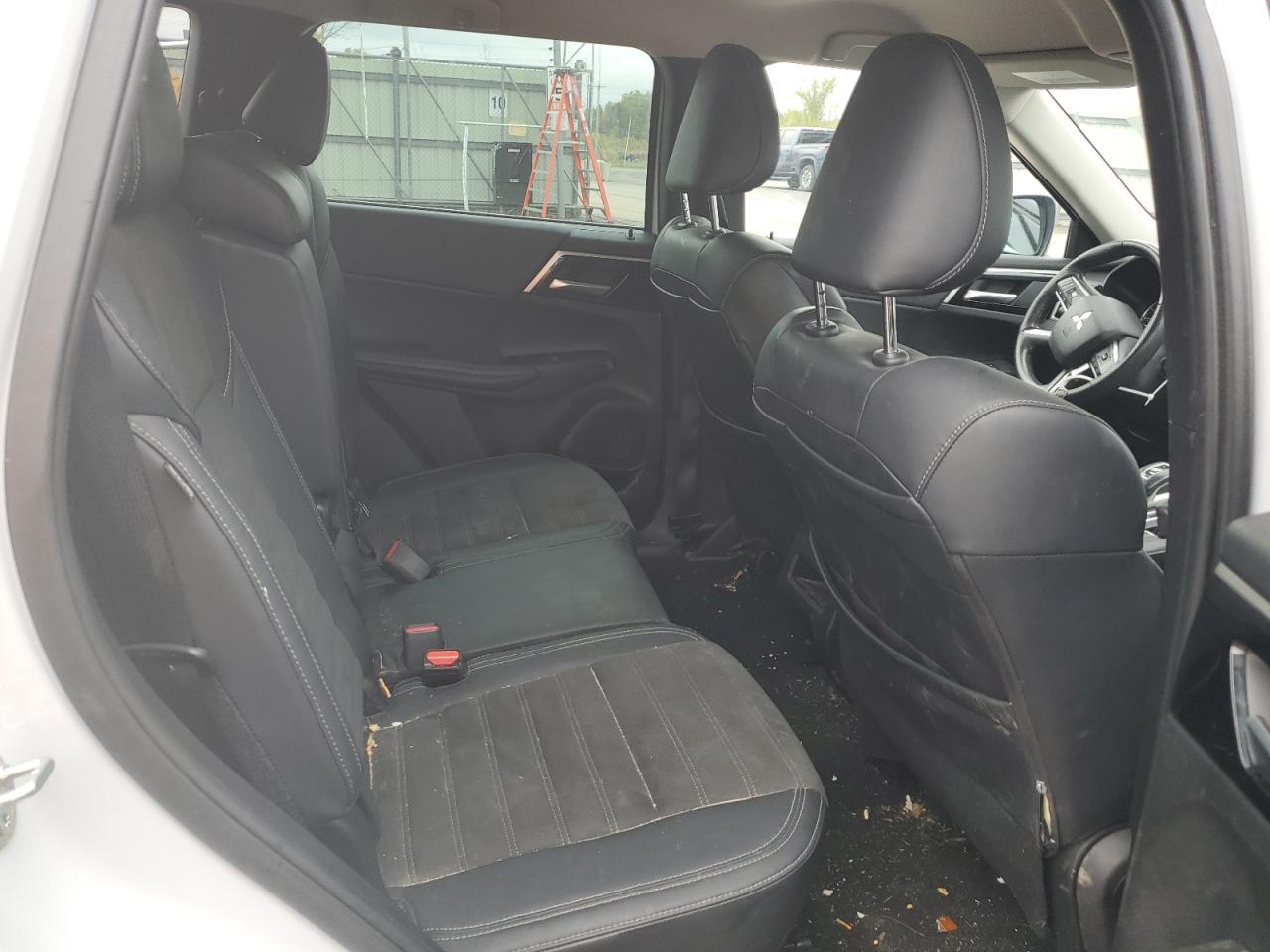 2023 Mitsubishi Outlander Se VIN: JA4J4UA82PZ051374 Lot: 80459975