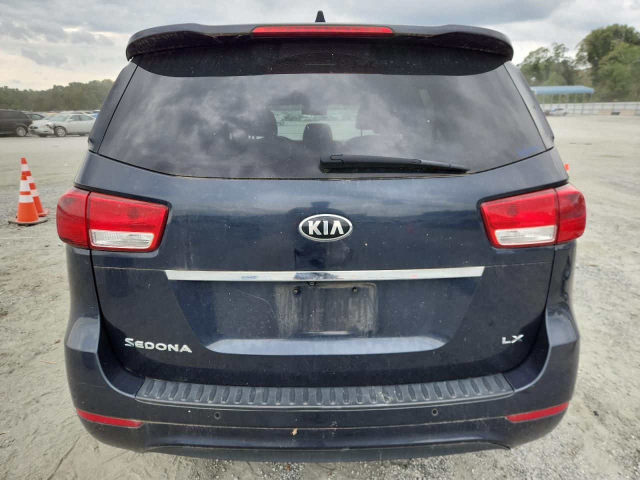 2017 Kia Sedona Lx VIN: KNDMB5C1XH6236516 Lot: 81708375