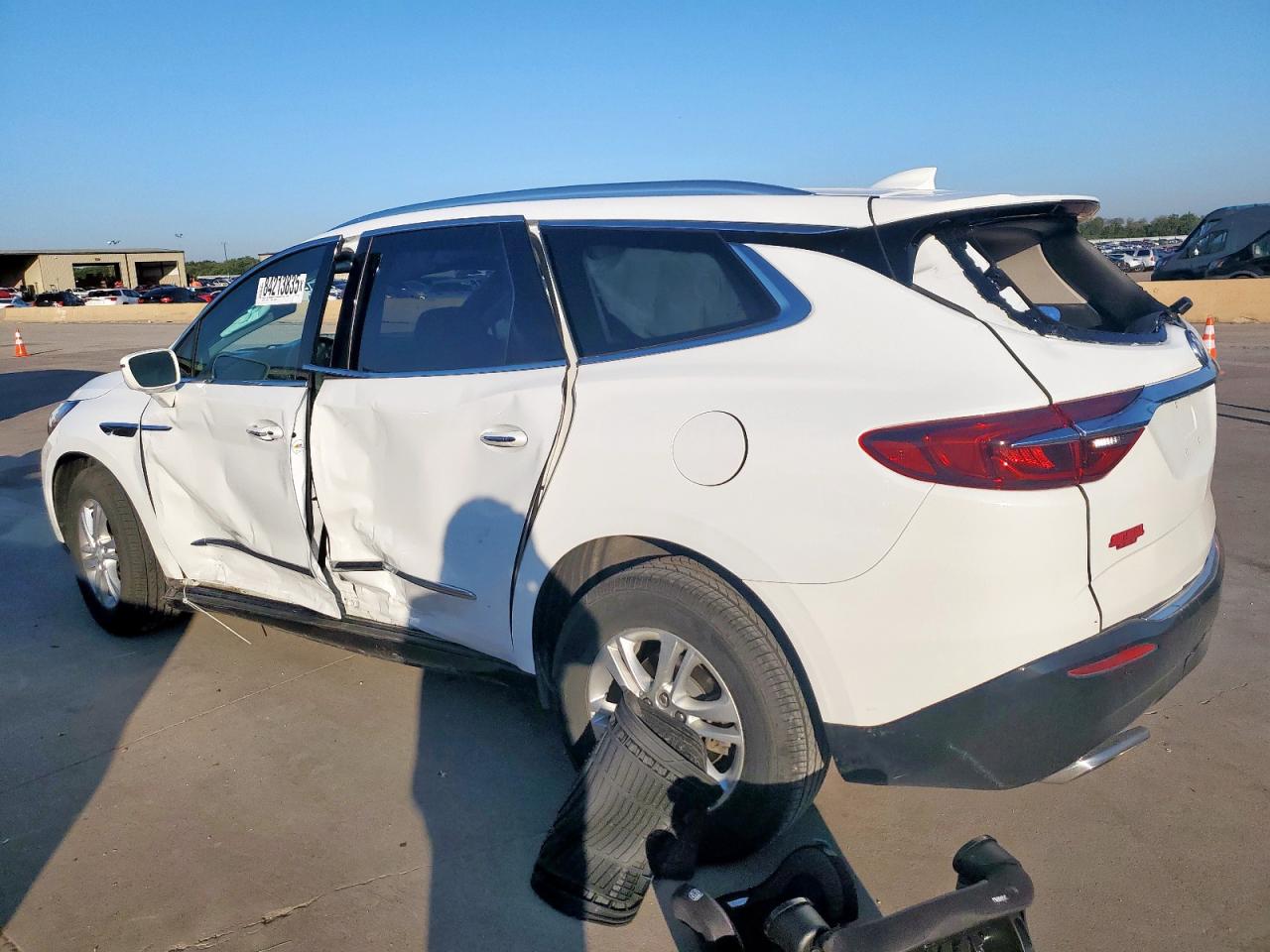 2019 Buick Enclave Essence white  gas 5GAERBKW3KJ158775 photo #3
