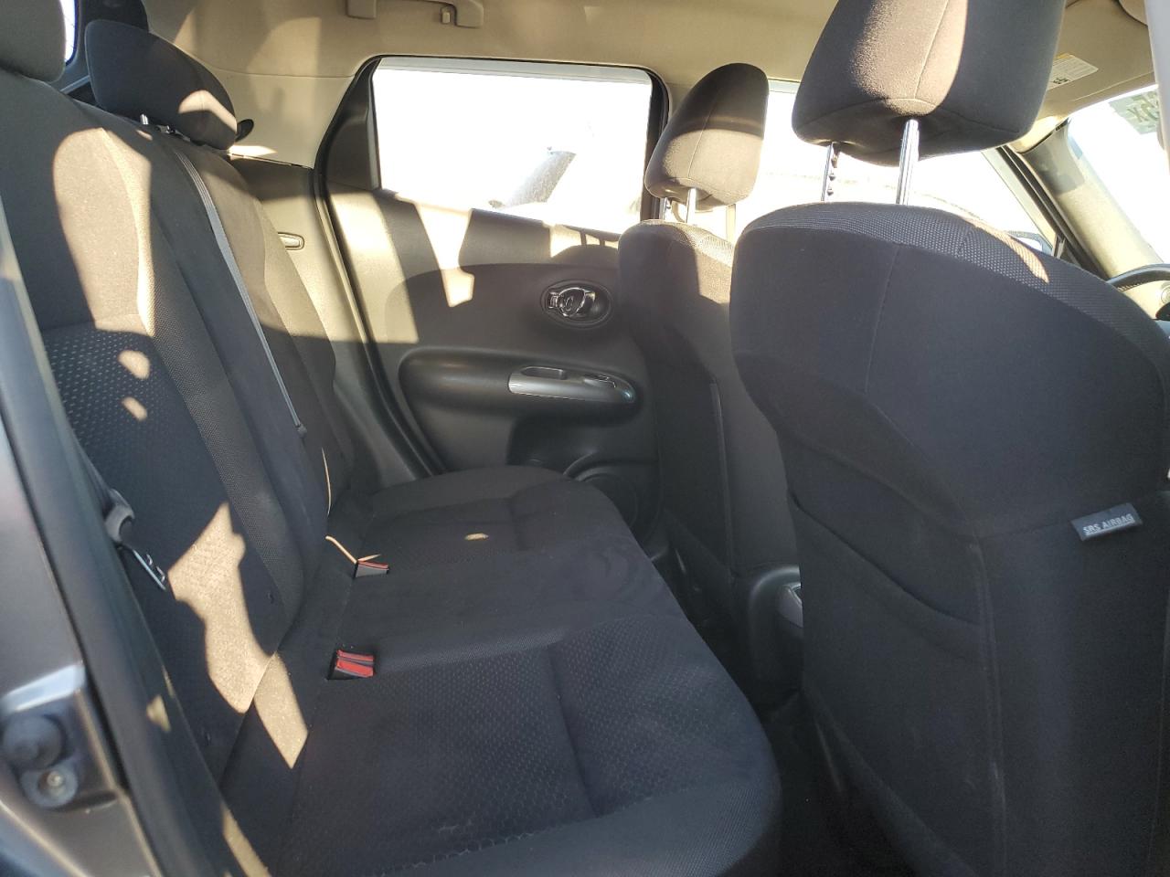 2011 Nissan Juke S VIN: JN8AF5MV9BT021635 Lot: 83804565