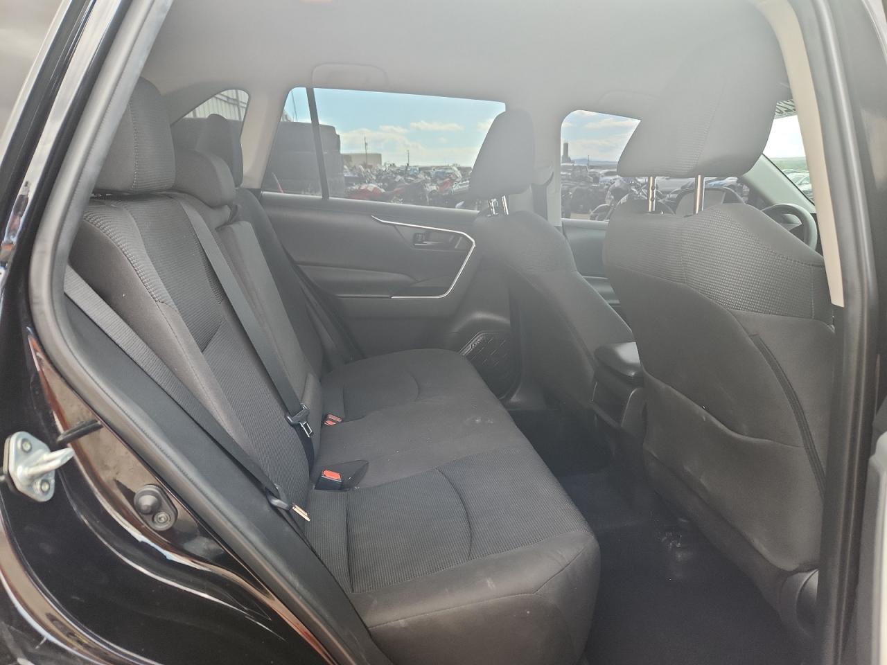 2021 Toyota Rav4 Le VIN: 2T3H1RFV4MC105909 Lot: 81922685