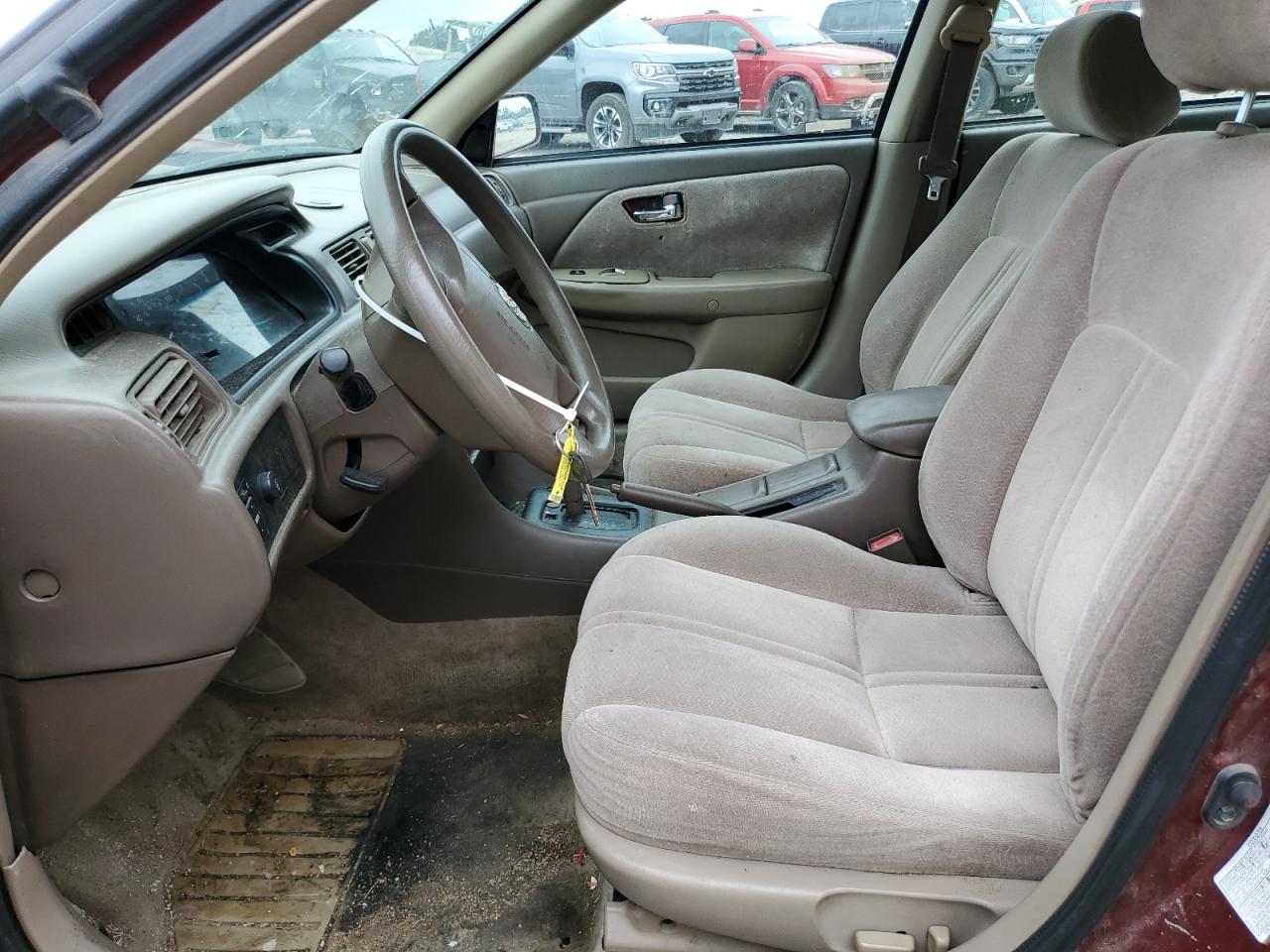 1999 Toyota Camry Ce VIN: 4T1BG22KXXU461817 Lot: 71072835