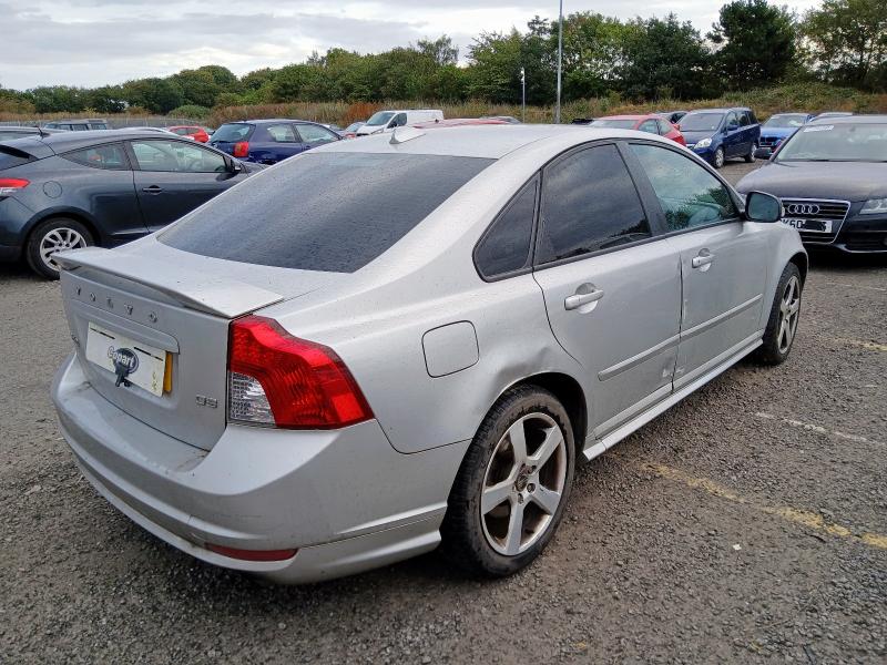2011 VOLVO S40 R-DESIGN D3 