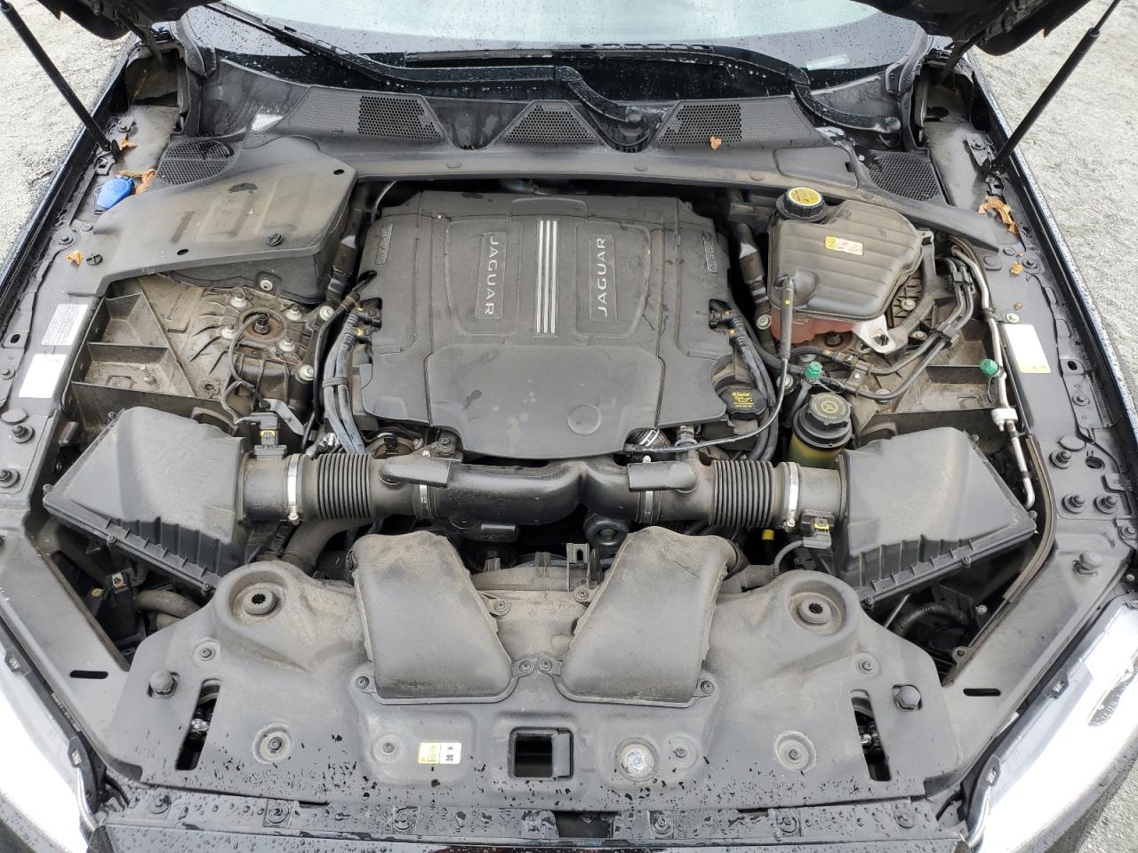 2015 Jaguar Xjl Supercharged VIN: SAJWA2GT3FMV81810 Lot: 81804865