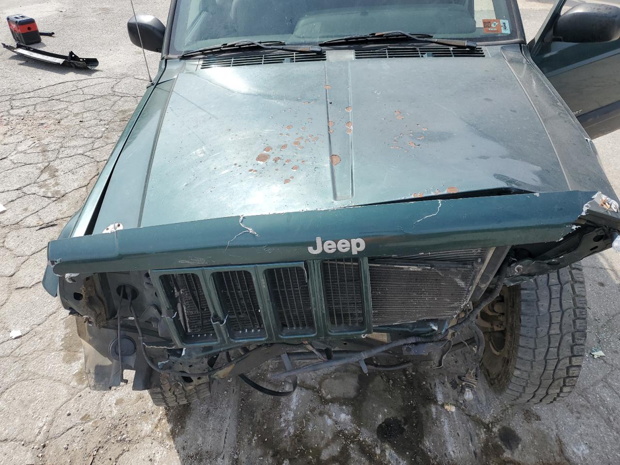 2000 Jeep Cherokee Sport VIN: 1J4FF48S0YL264958 Lot: 80957865