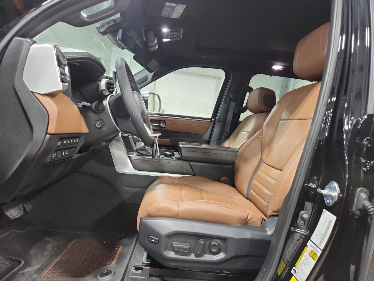 2025 Toyota Sequoia Sr5 VIN: 7SVAAABAXSX063460 Lot: 82080295