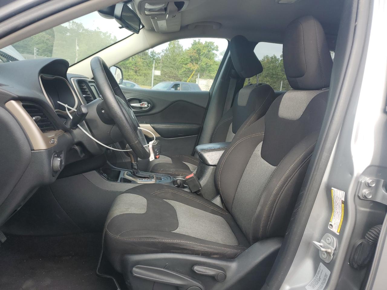 2017 Jeep Cherokee Sport VIN: 1C4PJLAB4HW653498 Lot: 80156325