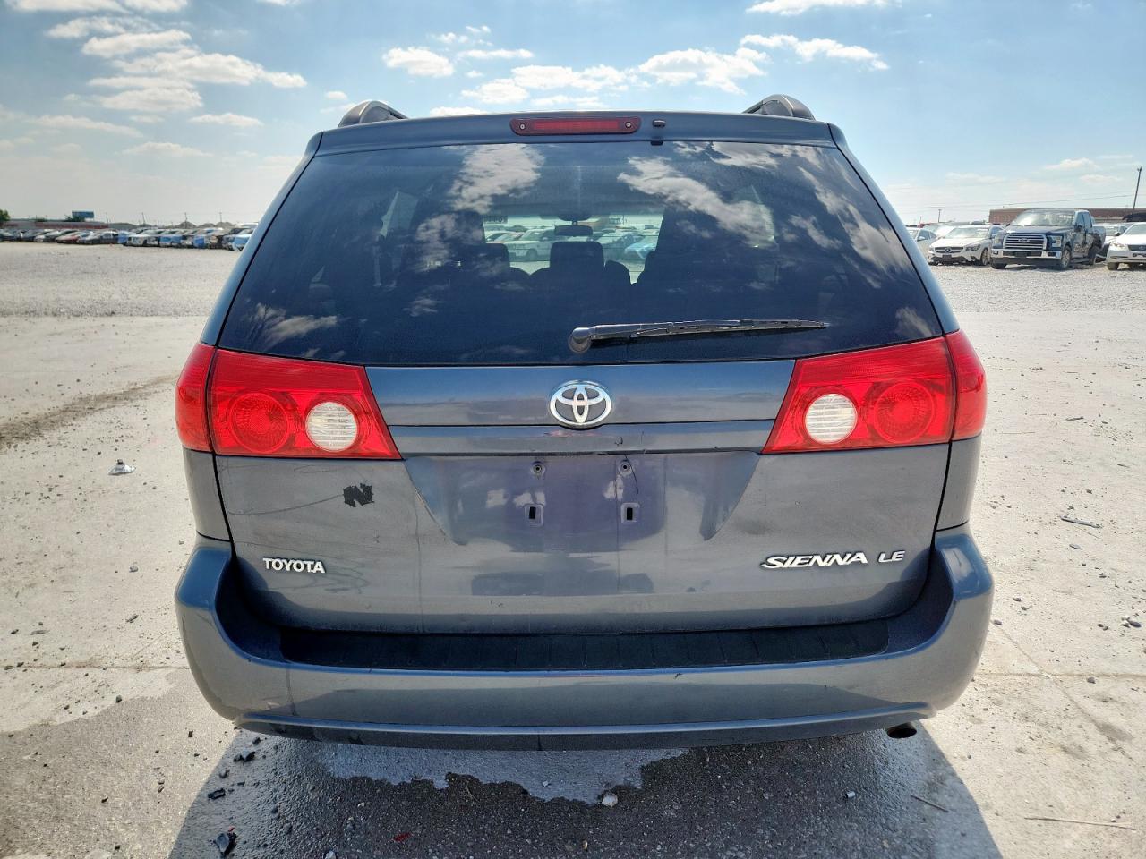 2007 Toyota Sienna Ce VIN: 5TDZK23C17S033924 Lot: 84445505