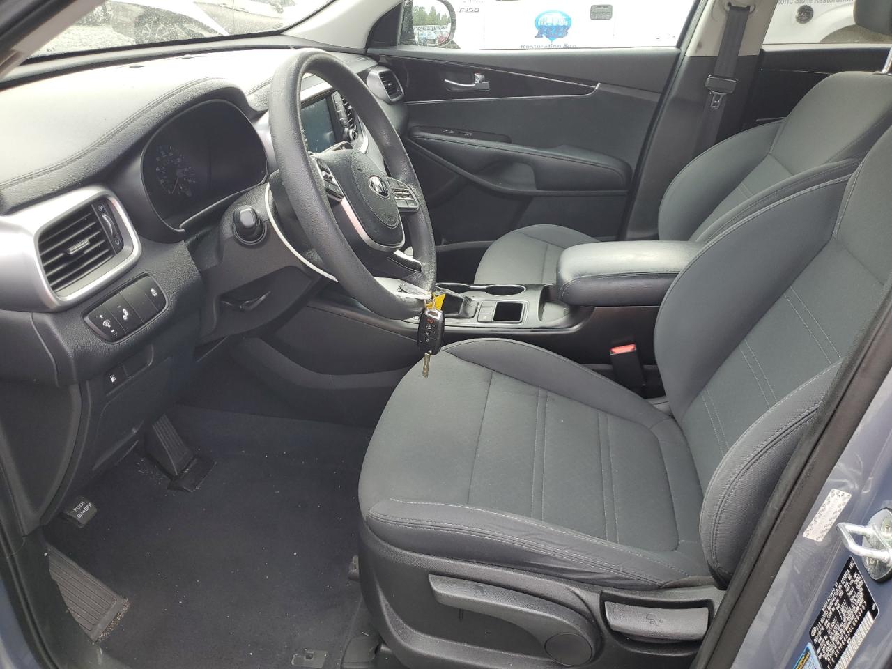 2020 Kia Sorento L VIN: 5XYPG4A30LG663707 Lot: 80793825