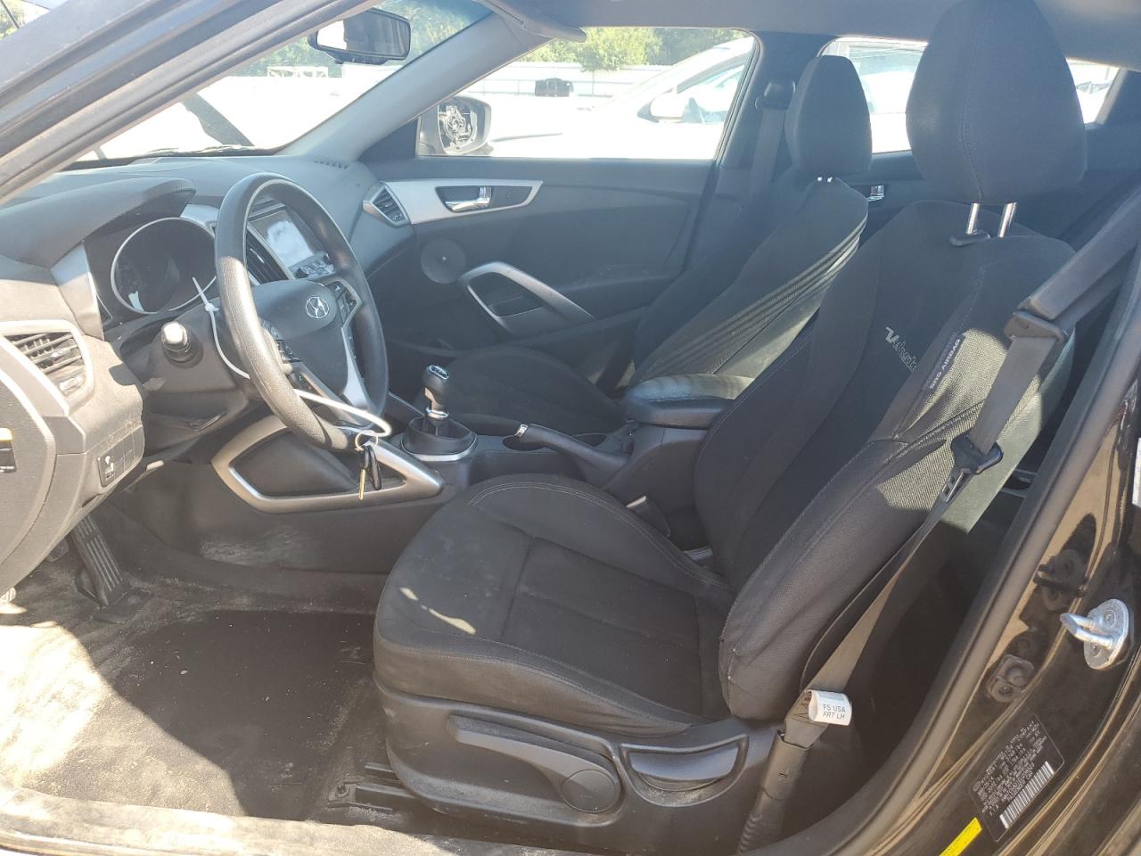 2014 Hyundai Veloster VIN: KMHTC6AD1EU208523 Lot: 70898015