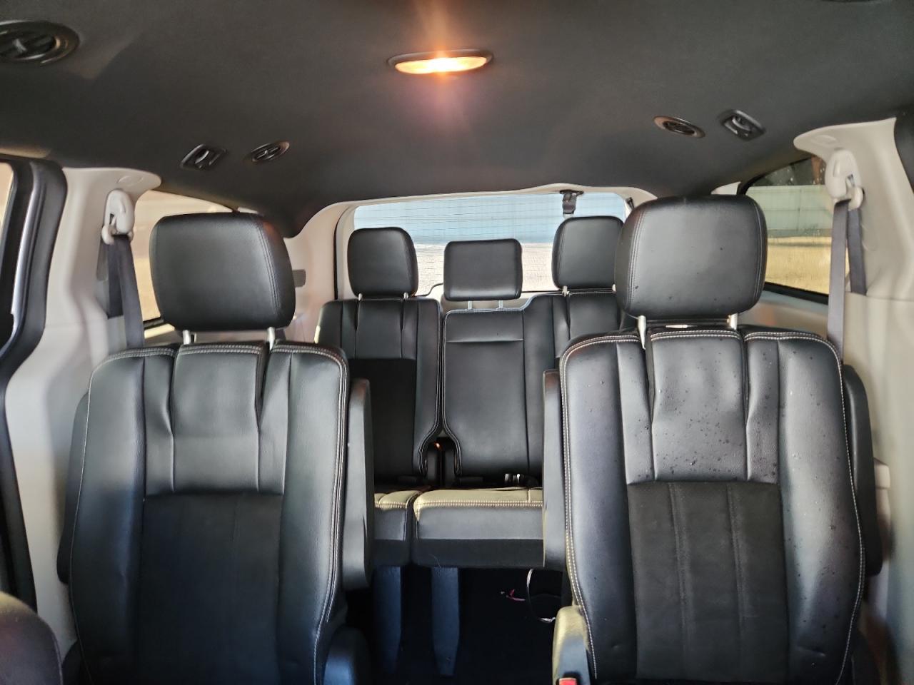 2019 Dodge Grand Caravan Sxt VIN: 2C4RDGCG1KR677158 Lot: 81806015